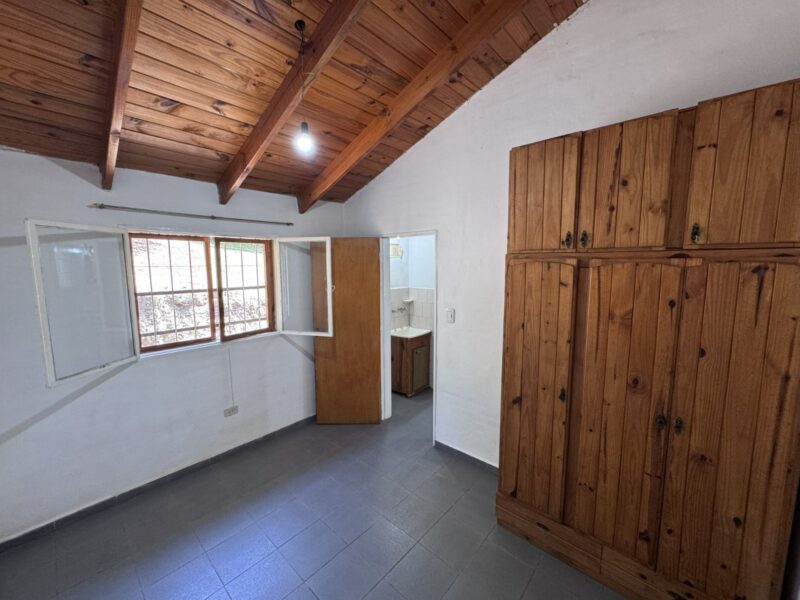 Venta casa en Icho Cruz Sierras, dos dormitorios.