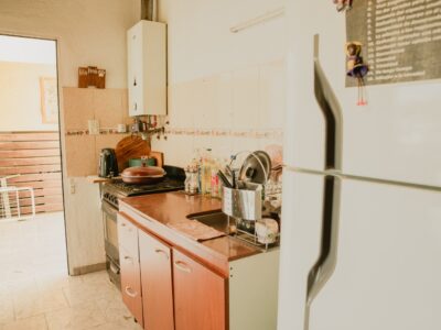 Venta en San Antonio de Arredondo Complejo de 3 unidades. En esquina a 50 mts de la ruta.