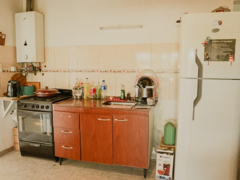 Venta en San Antonio de Arredondo Complejo de 3 unidades. En esquina a 50 mts de la ruta.