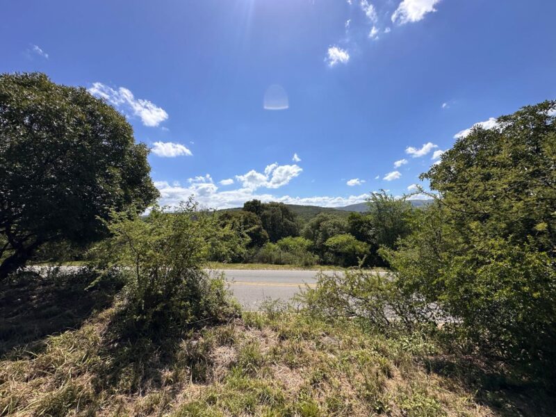 VENTA DE LOTES EN ICHO CRUZ SOBRE LA RUTA.