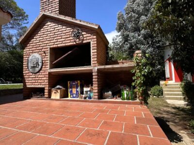 Alquiler Anual en Icho Cruz con piscina.