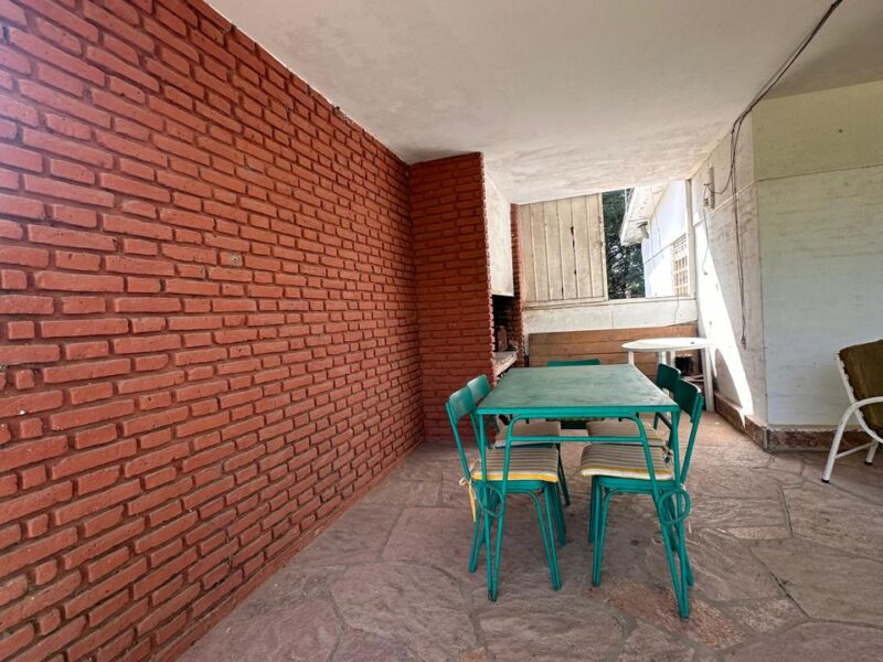 Venta en Icho Cruz a 350 metros de la Av. Principal