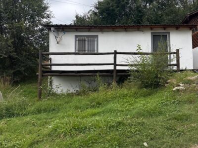 Alquiler Anual. Icho Cruz Solares. Dos dormitorios.