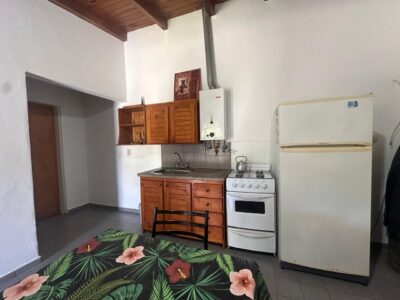 Alquiler anual. Departamento sobre la ruta en San Antonio de Arredondo.