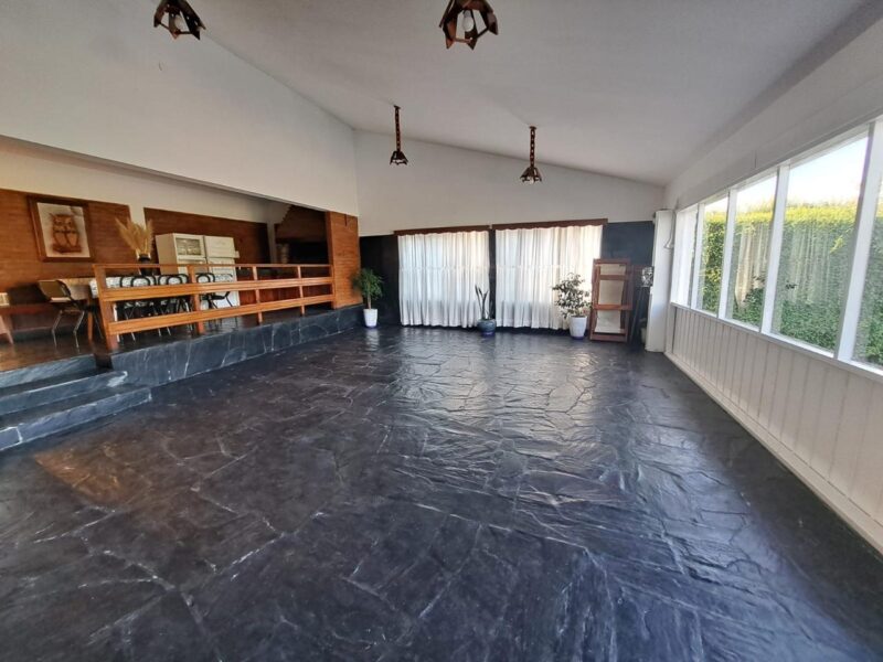 Alquiler. Casa en San Antonio de Arredondo.
