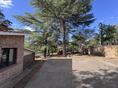 Venta de casa en Icho Cruz Sierras, a solo 20 metros del río.