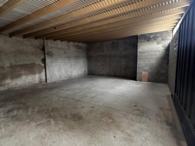 ALQUILER ANUAL. AMPLIO DEPOSITO EN ICHO CRUZ.