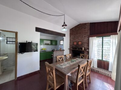 Venta de casa en Icho Cruz Sierras, a solo 20 metros del río.