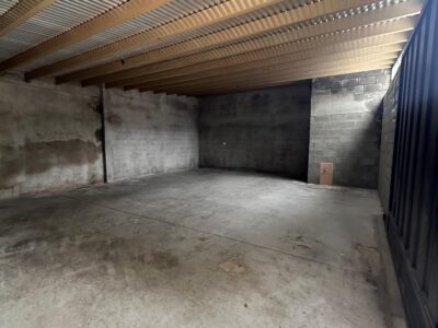 ALQUILER ANUAL. AMPLIO DEPOSITO EN ICHO CRUZ.