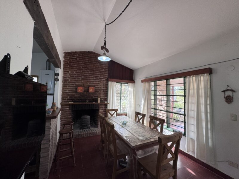 Venta de casa en Icho Cruz Sierras, a solo 20 metros del río.