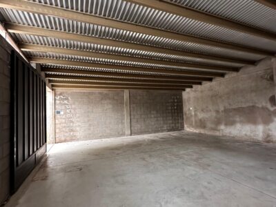 ALQUILER ANUAL. AMPLIO DEPOSITO EN ICHO CRUZ.