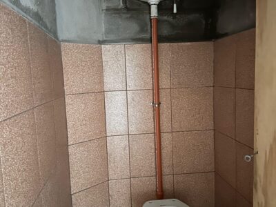 ALQUILER ANUAL. AMPLIO DEPOSITO EN ICHO CRUZ.