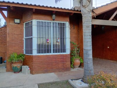 Alquiler Anual en San Antonio de Arredondo. Ph de dos dormitorios.