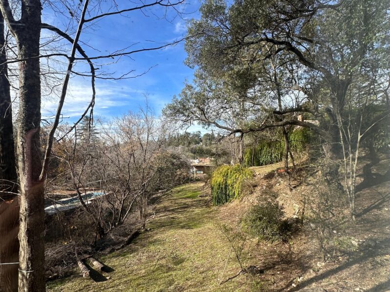 Casa a la venta en Cuesta Blanca a 250 mts del río.