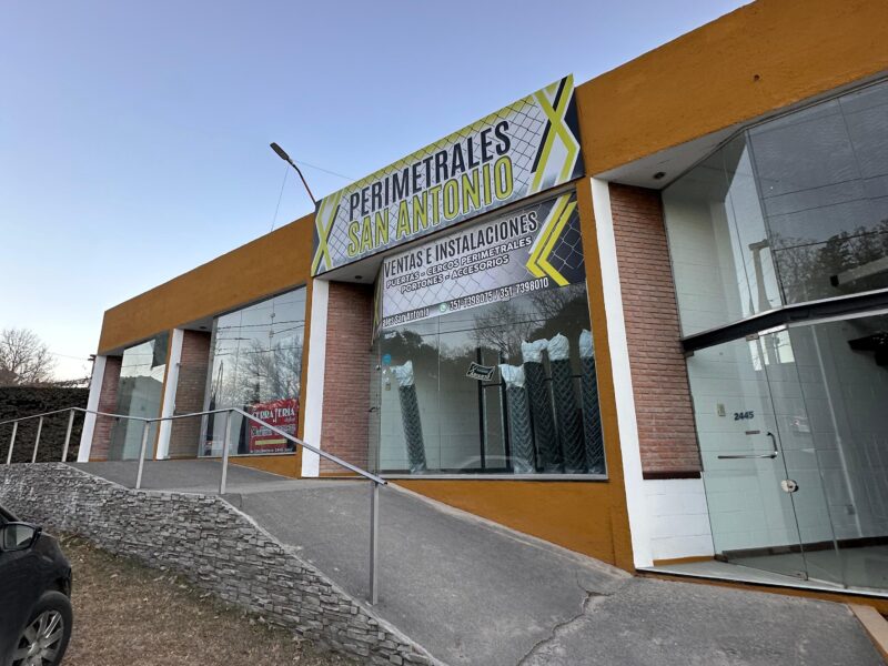 SE ALQUILA LOCAL COMERCIAL SOBRE LA RUTA EN SAN ANTONIO DE ARREDONDO.